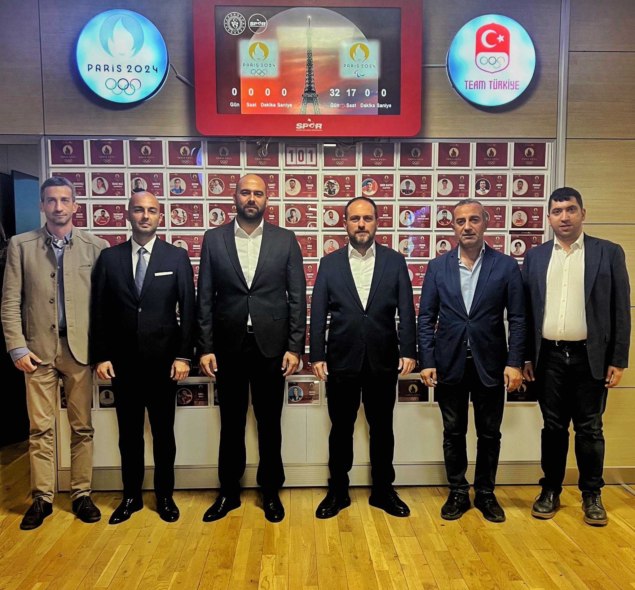 Türkiye Satranç Federasyonu Başkanı Fethi Apaydın Ve Yeni Yönetimine Tebrik Mesajı